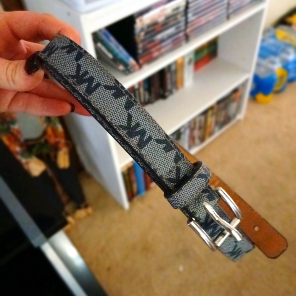Michael kors womans belt